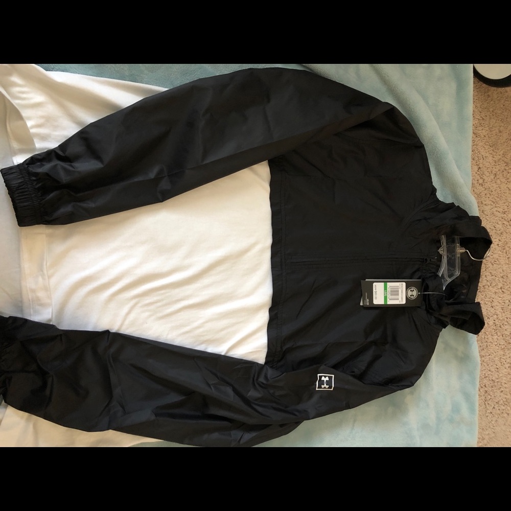 Men’s Under Armour- Sweatshirt